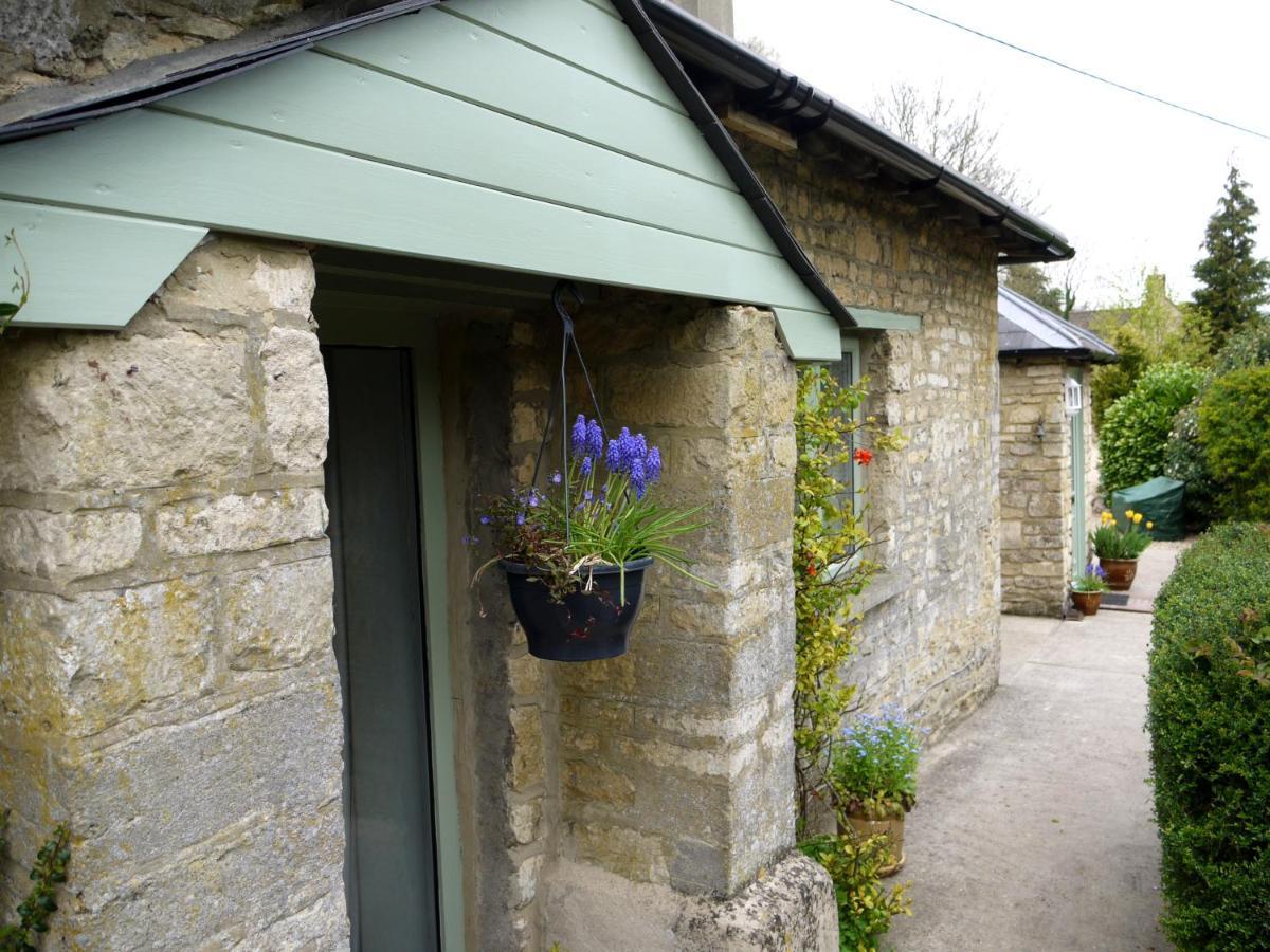 Cosy Stone Cottage, The Bungalow Perrotts Brook Cirencester Kültér fotó